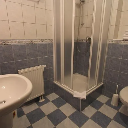 Haus _waterkant_ Top_ Fewo_ Ca_ 30 Apartment Baabe